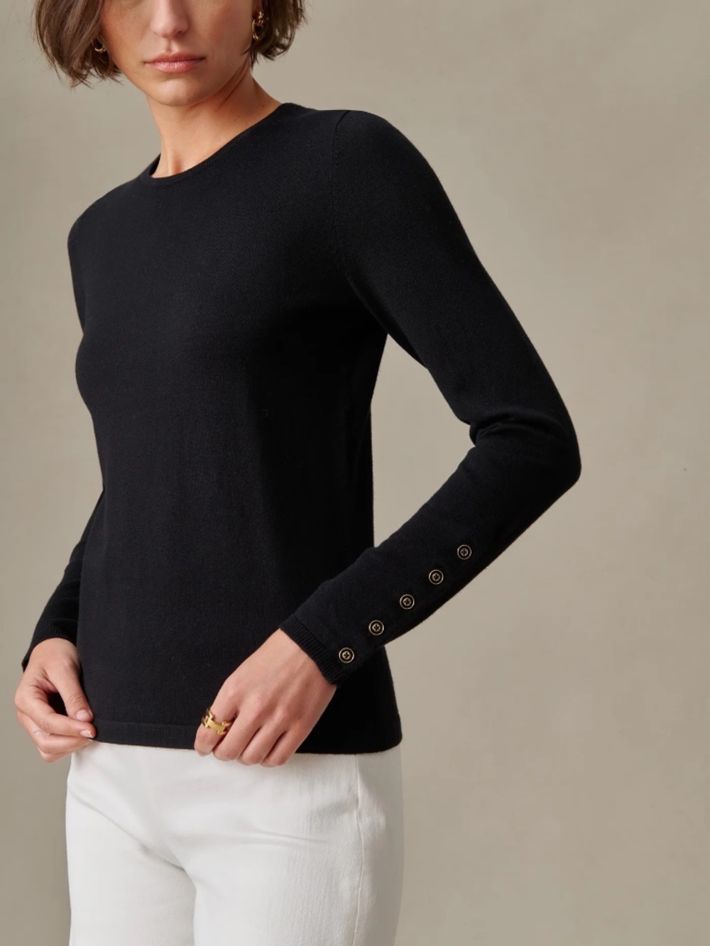 NEW! J. McLaughlin Jamey Sweater Crewneck Long Sleeves Button Details Black XS